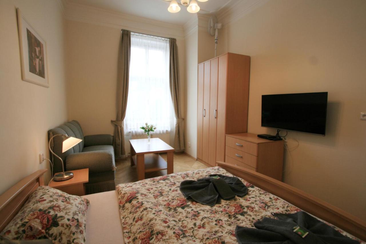 Apartment No. 4B I.P.Pavlova 32 카를로비바리 외부 사진