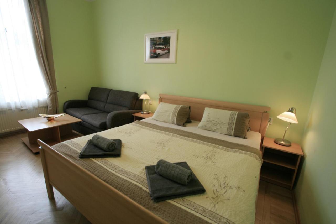 Apartment No. 4B I.P.Pavlova 32 카를로비바리 외부 사진